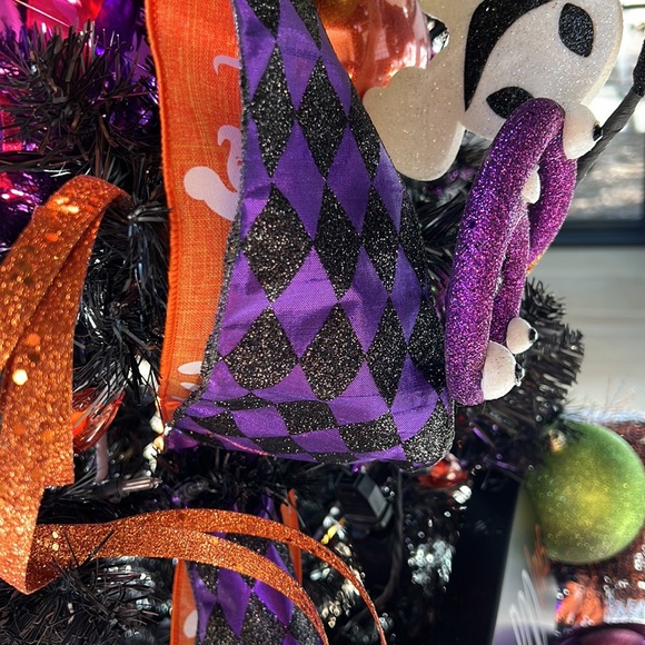 D. Stevens Ribbon - Picture 6 of 6